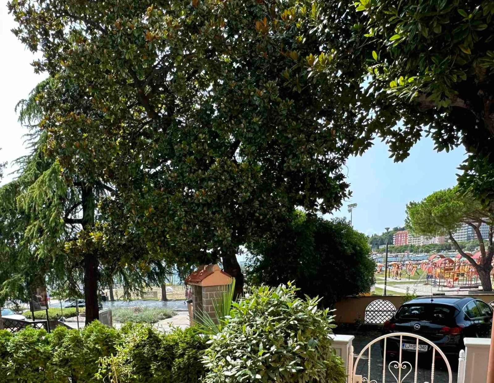Studio Vila Milada Portoroz Exterior foto